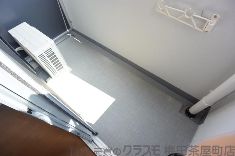 21/30 バルコニー
