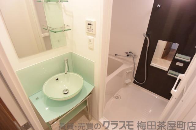 24/30 洗面