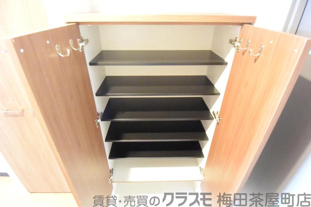 14/30 玄関