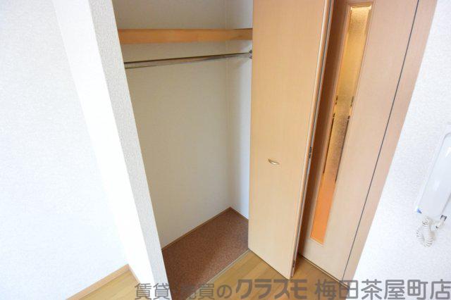 13/30 収納