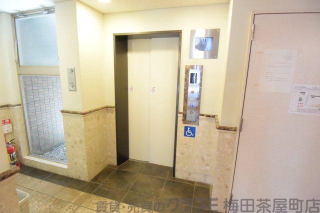 14/30 室内