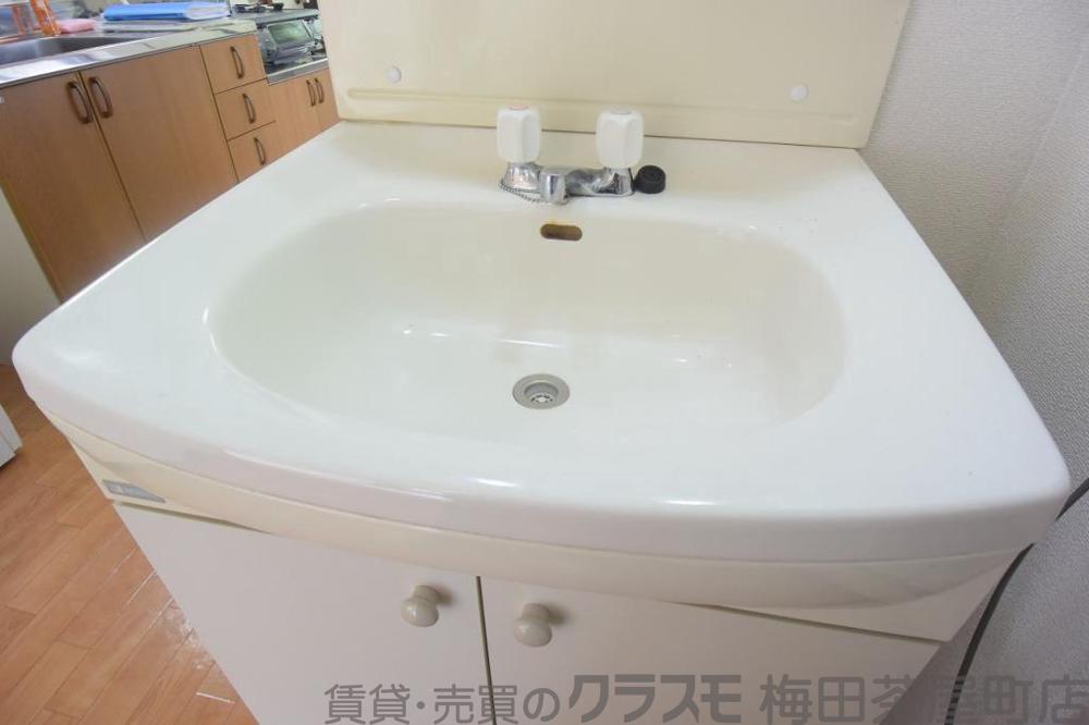 22/30 洗面