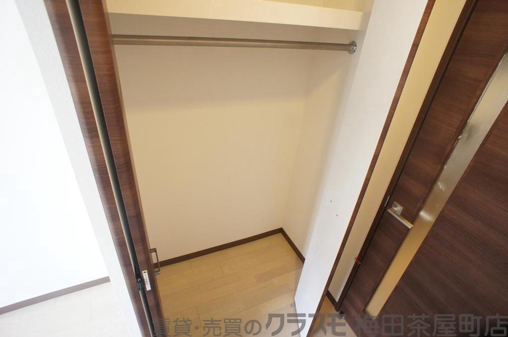 13/30 収納