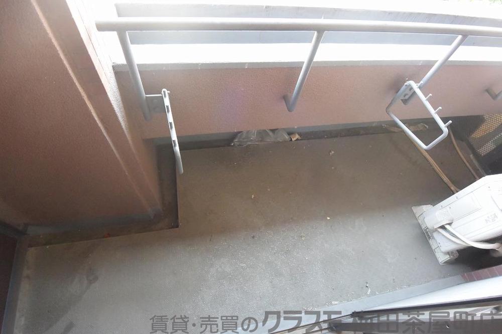 21/30 バルコニー