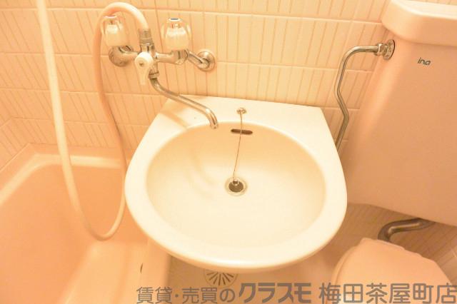 19/30 洗面