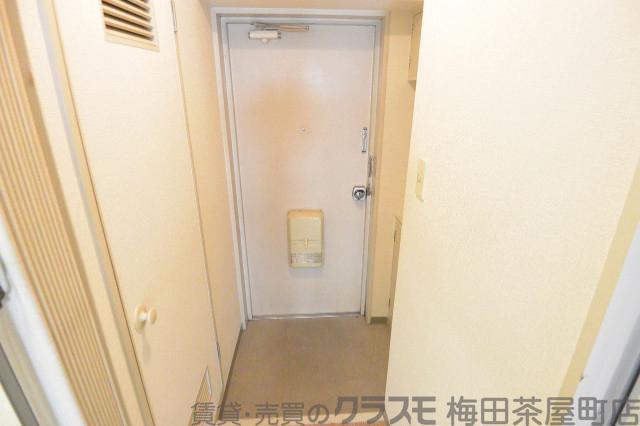 14/30 玄関