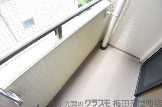 21/30 バルコニー