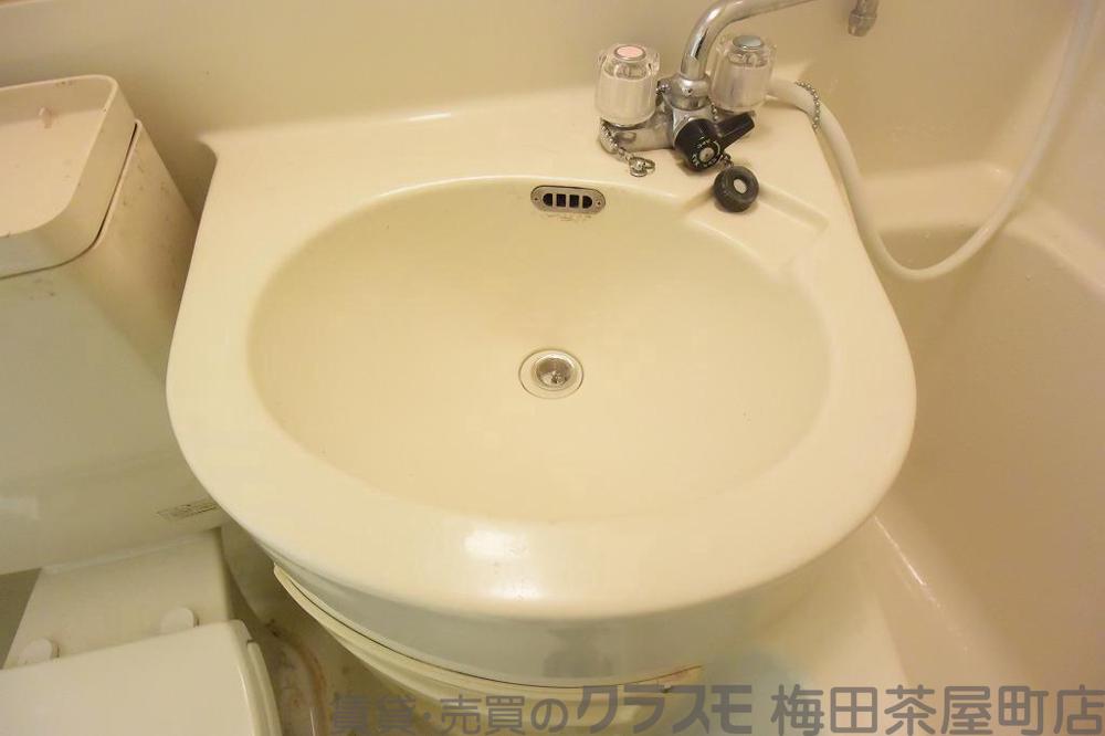 19/30 洗面