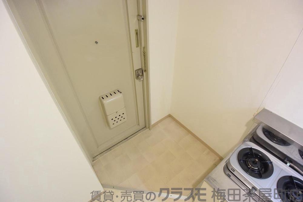 14/30 玄関