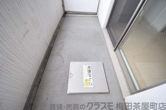 21/30 バルコニー
