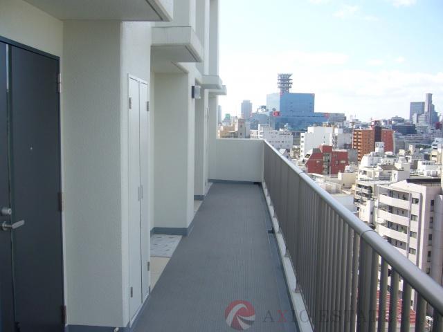 20/30 バルコニー