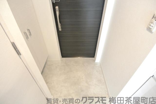 14/30 玄関