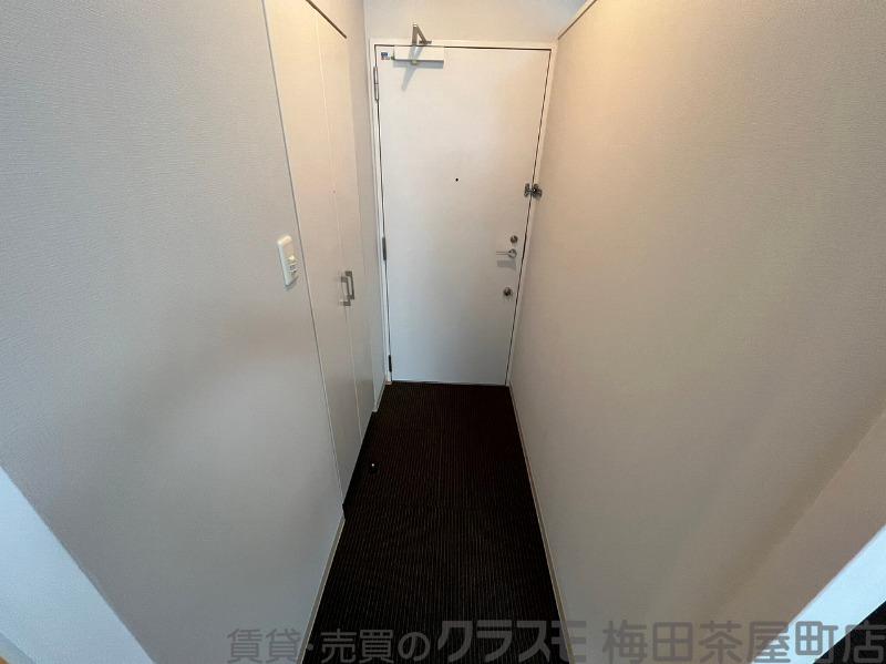 14/30 玄関