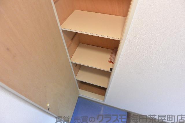 13/30 収納