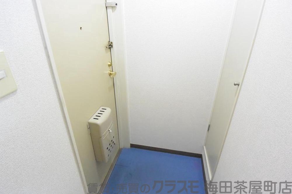 14/30 玄関