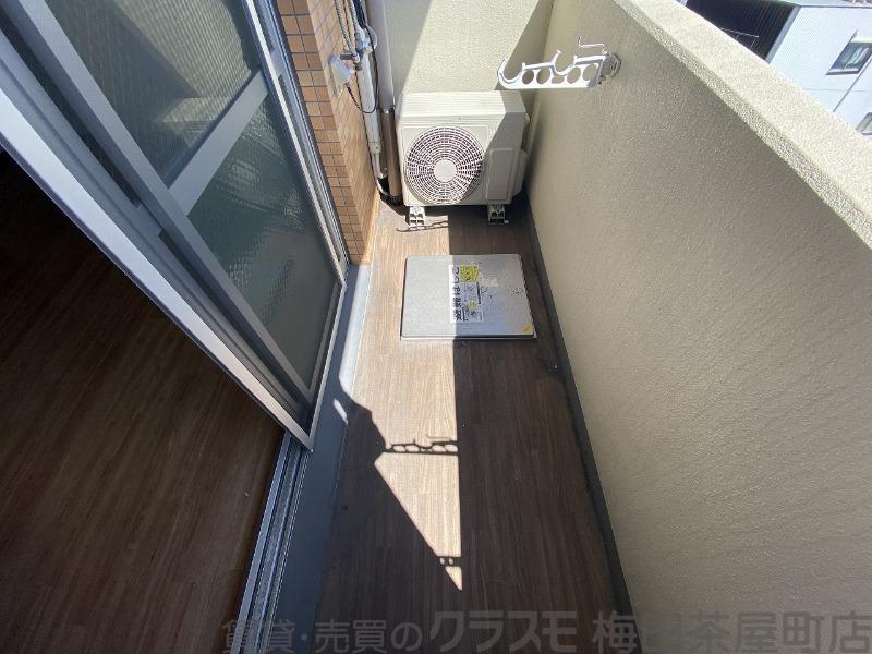 21/30 バルコニー