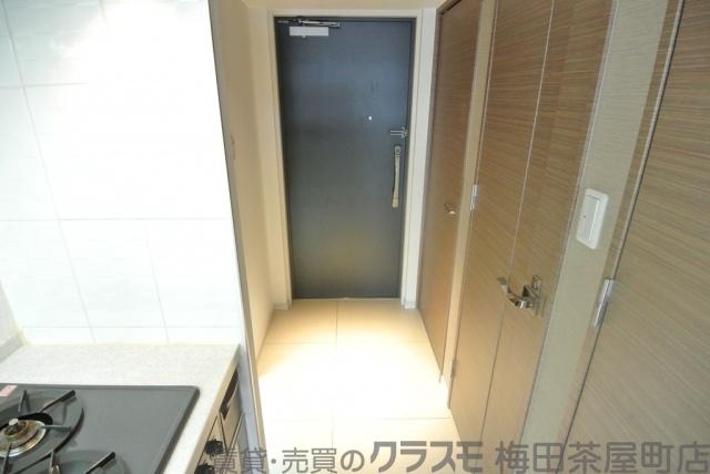 14/30 玄関