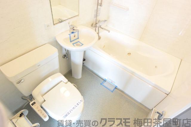 14/30 室内