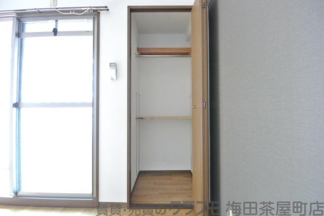 13/30 収納