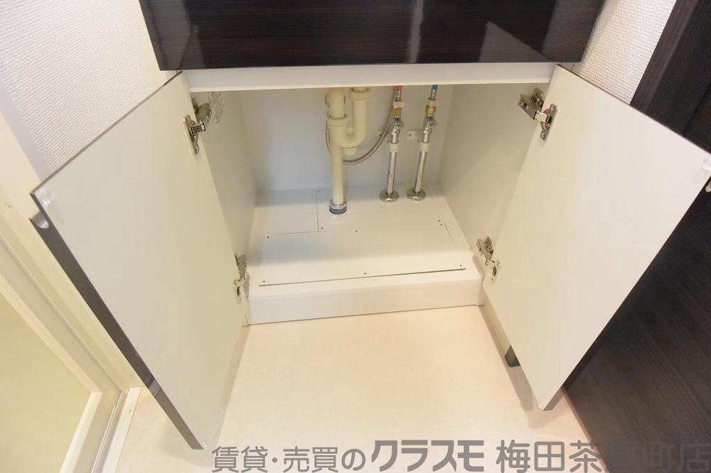 14/30 室内
