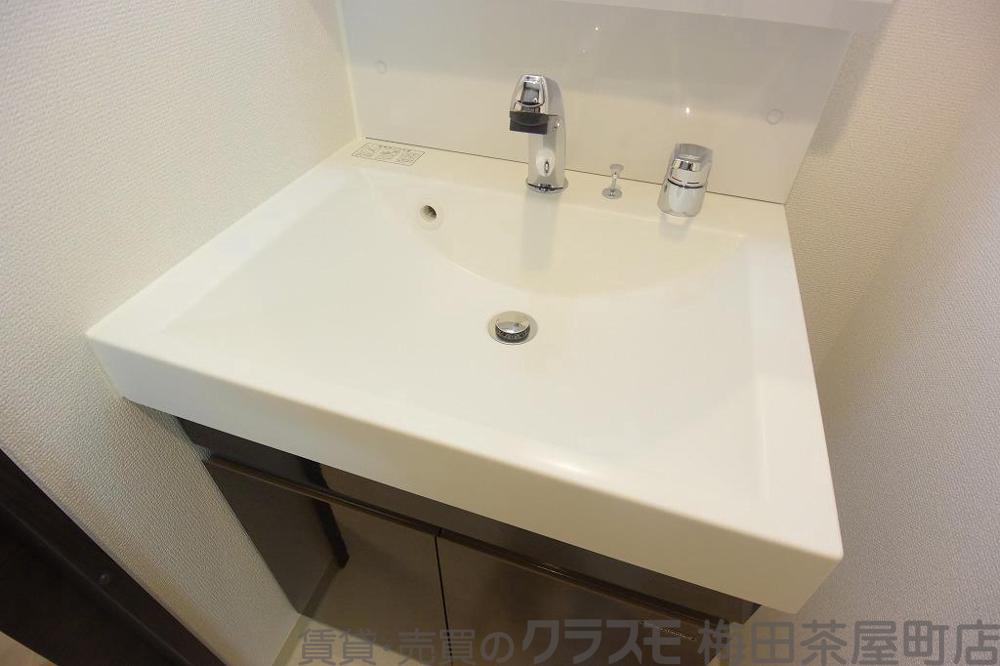 23/30 洗面