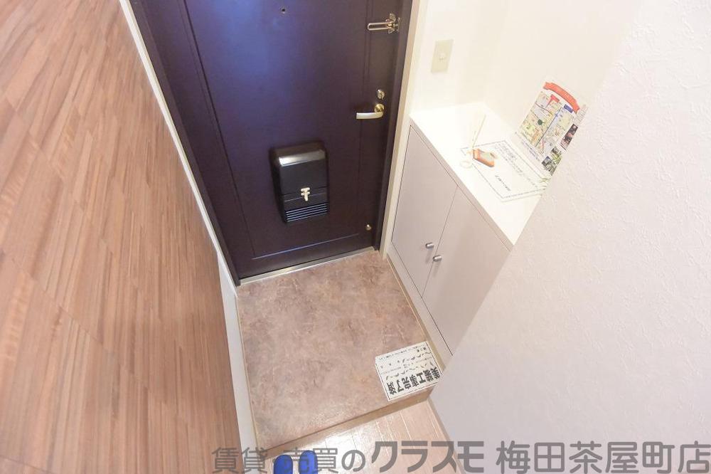 14/30 玄関