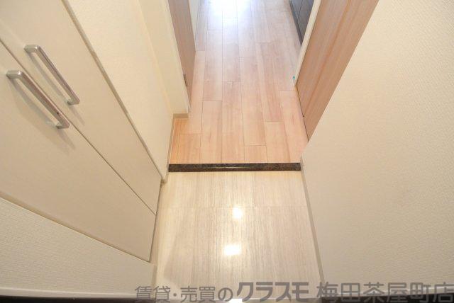 14/30 玄関