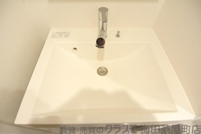 21/30 洗面