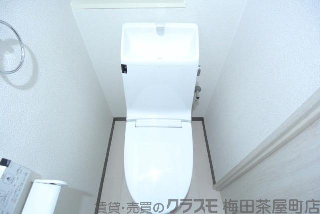 23/30 トイレ
