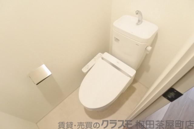23/30 トイレ