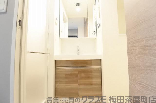 24/30 洗面