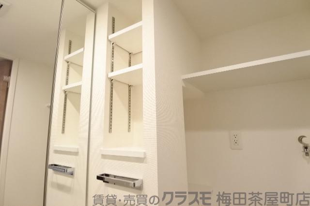 13/30 室内