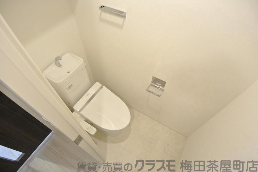23/30 トイレ