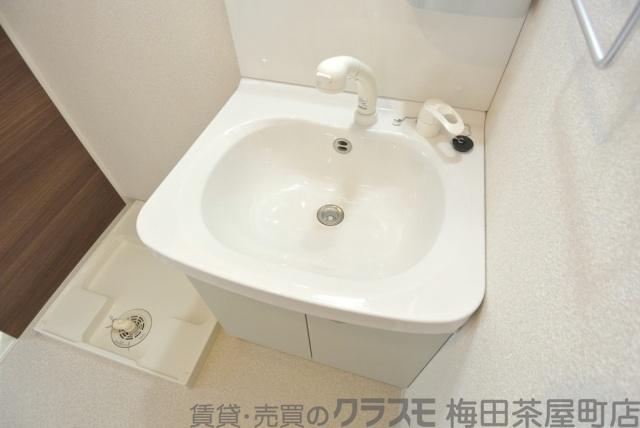 21/30 洗面