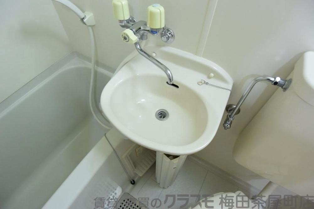 19/30 洗面