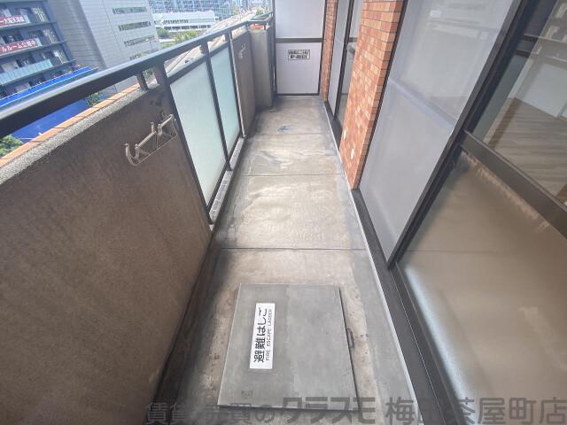 22/30 バルコニー