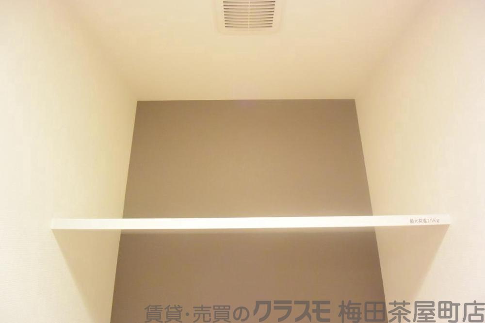 14/30 室内