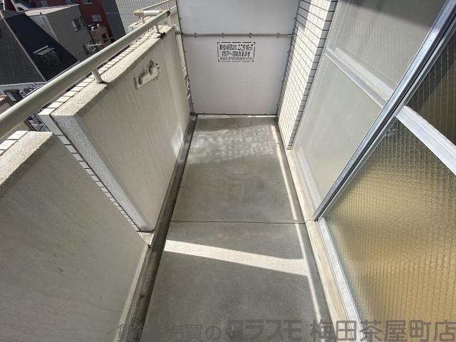 21/30 バルコニー