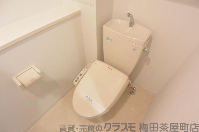 22/30 トイレ