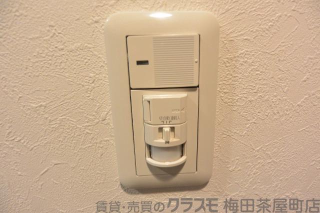 14/30 室内