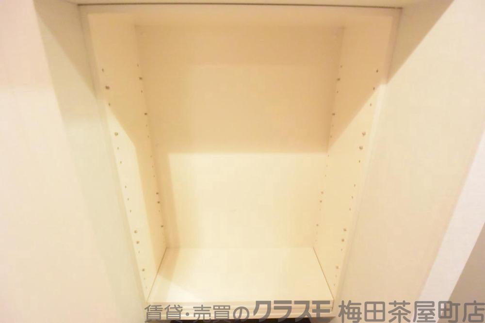 13/30 収納