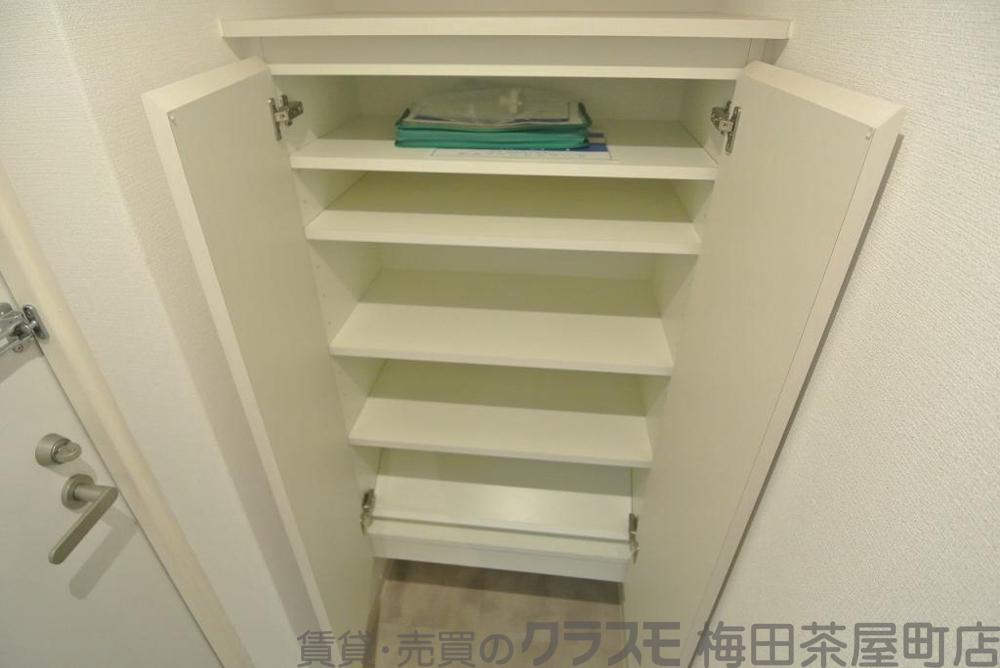 14/30 室内