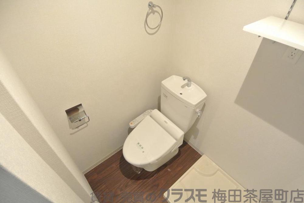 22/30 トイレ