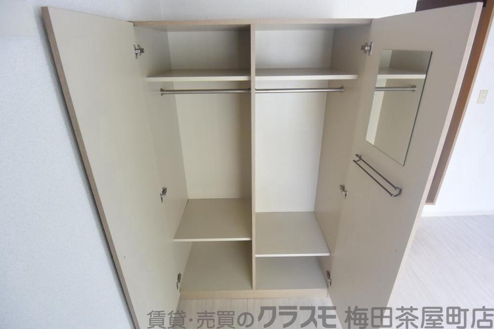 13/30 収納