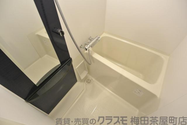 14/19 浴室