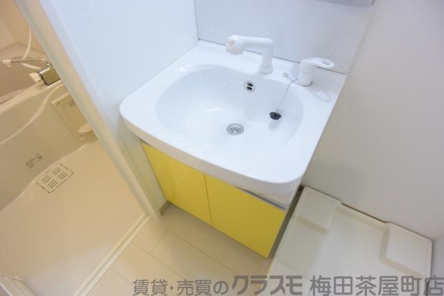 22/30 洗面