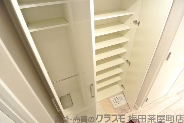 13/30 収納