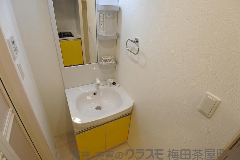 19/30 洗面