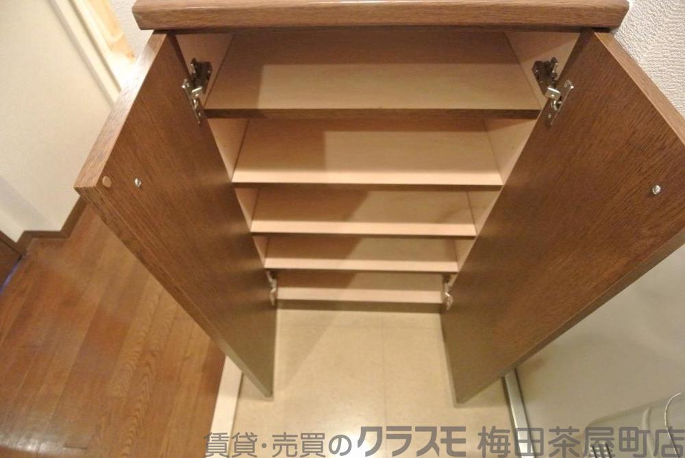 13/30 収納