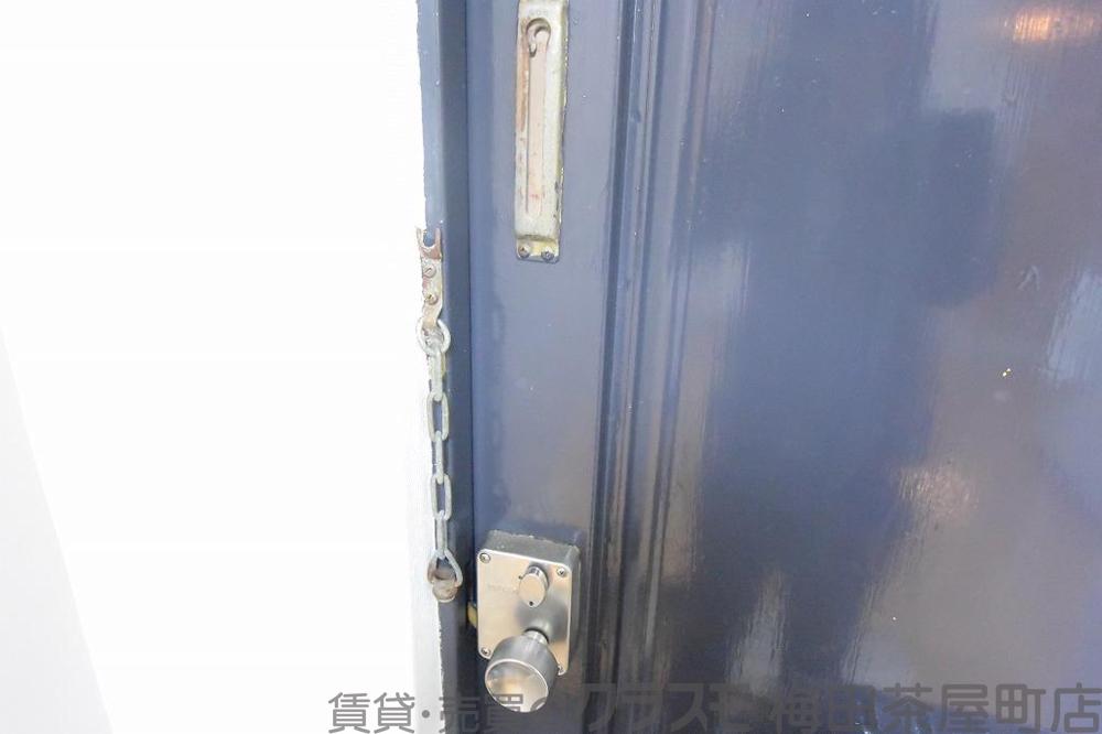 14/30 玄関